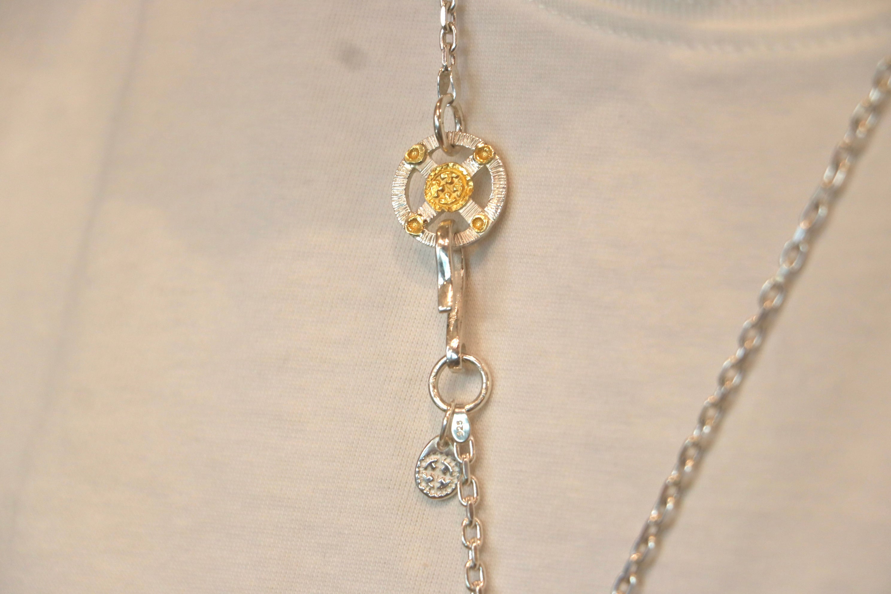 24Kt Gold Point Wheel Silver Chain