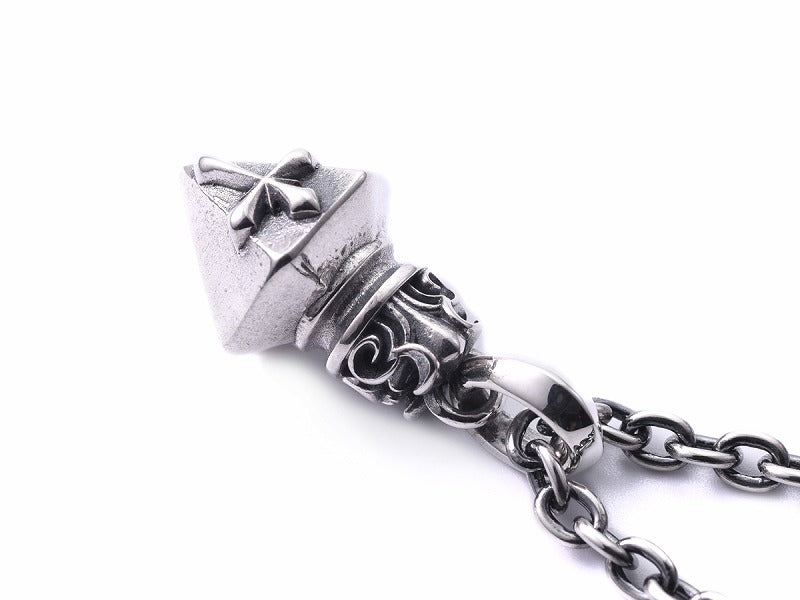 Deal Design Perfume Bottle Pendant