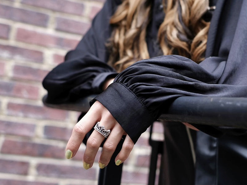 Deal Design Shell Crown Ring