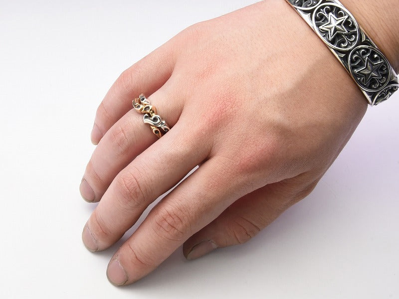Deal Design Heart Gimmel Ring