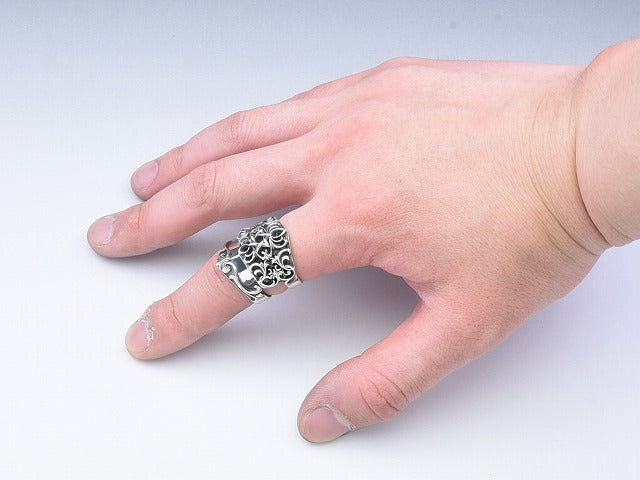 Deal Design Shade Armor Half Ring