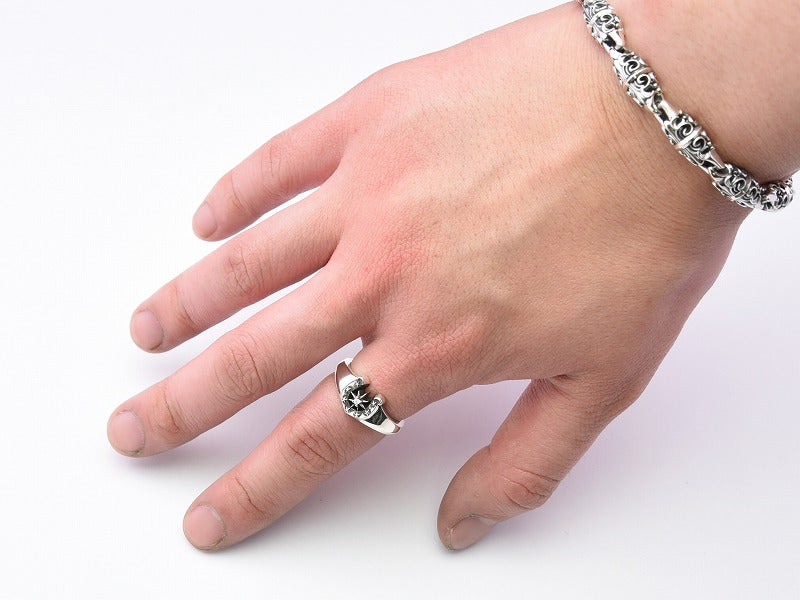 Deal Design Nordic Horseshoe Ring