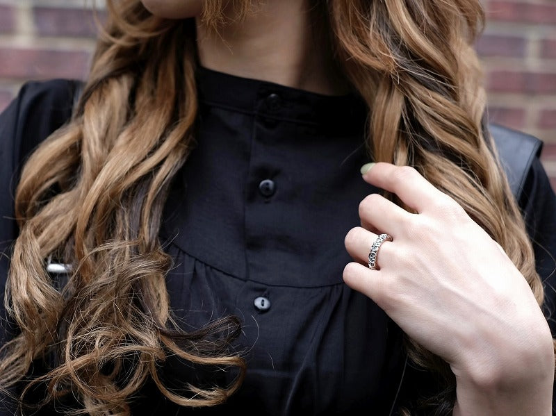 Deal Design Royal Roll Ring