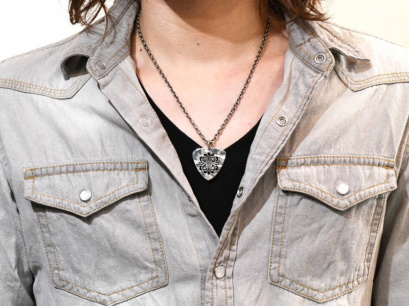 Deal Design Slit King Gate Pick Pendant