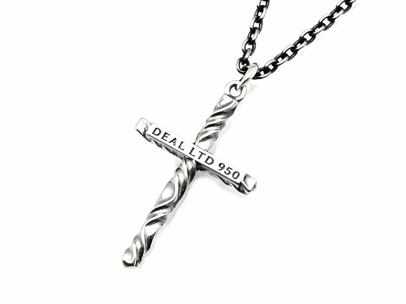 Reverse Twist Cross :Small 吊墜