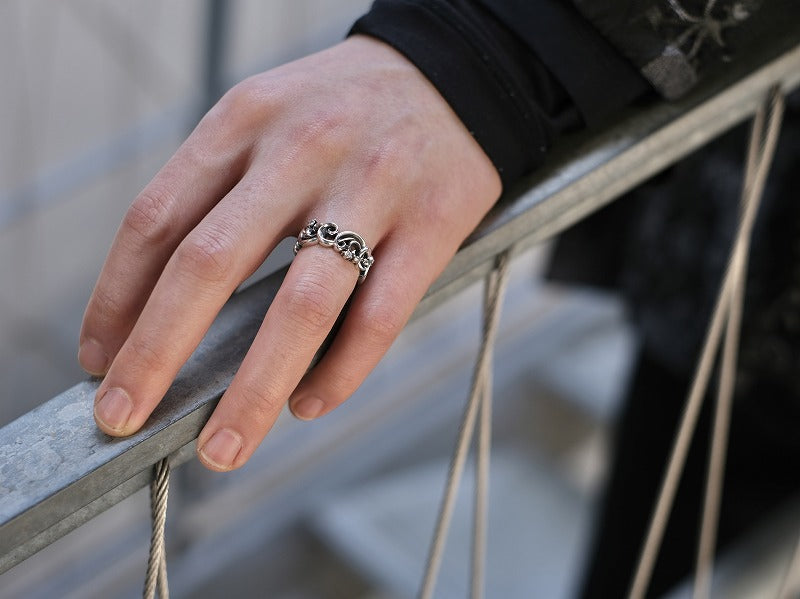 Deal Design Royal Wave Ring