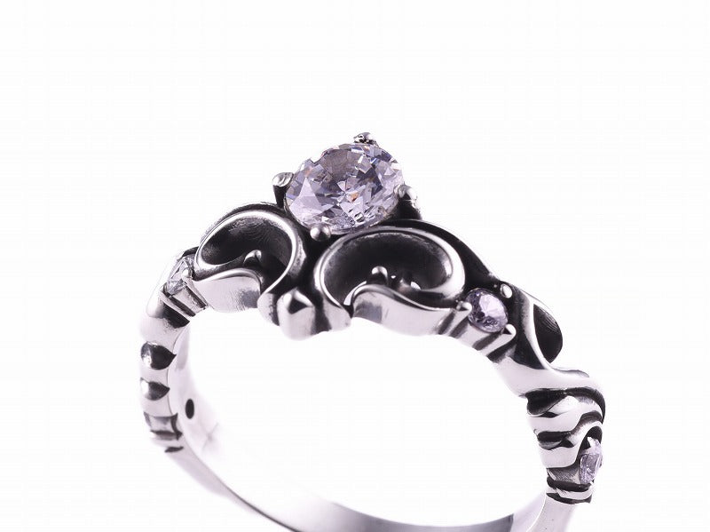Deal Design Liberty Floral Ring