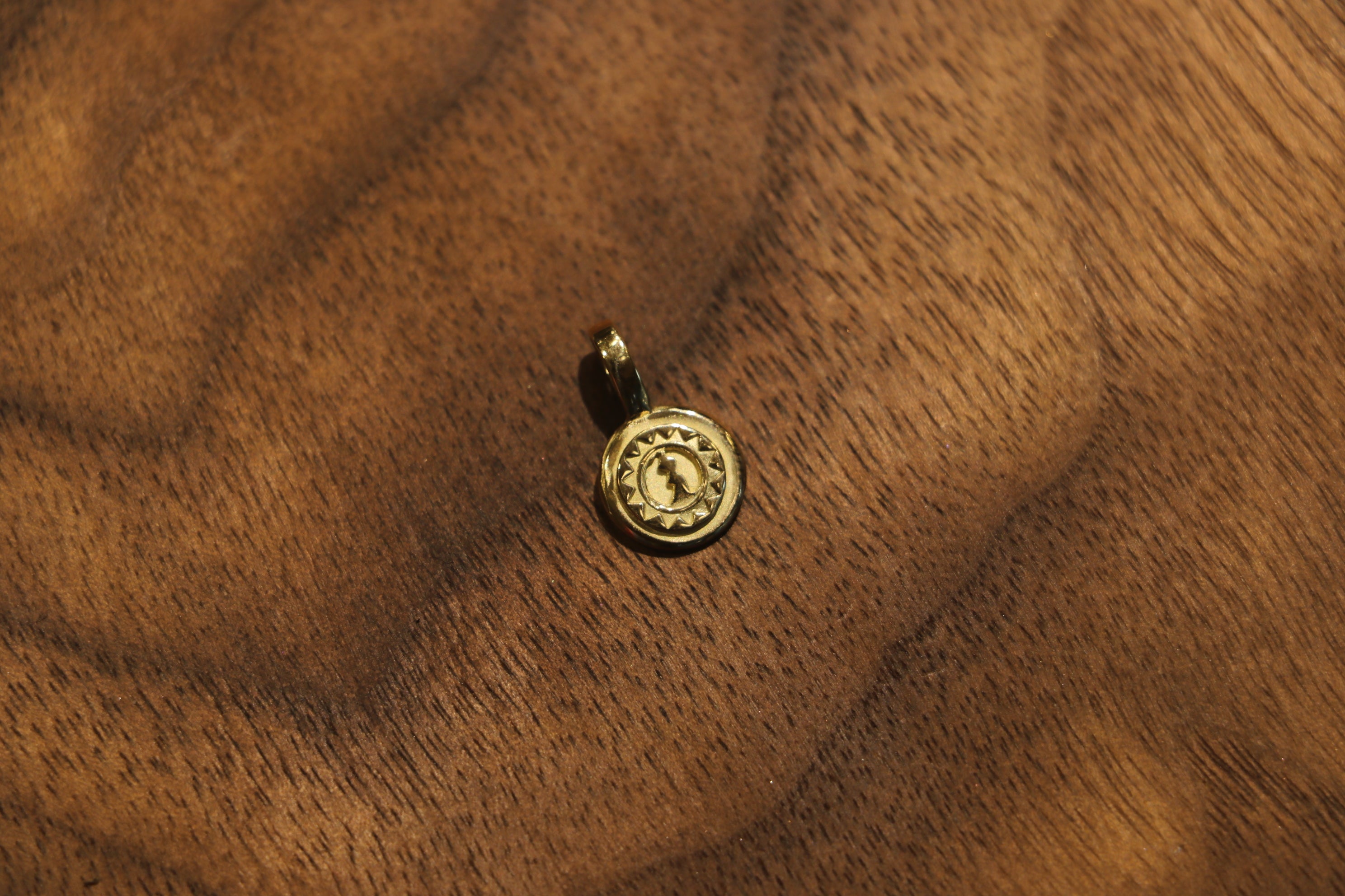 Silver Dollar Craft 18K Gold Metal Top S