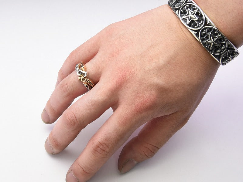 Deal Design Spade Gimmel Ring