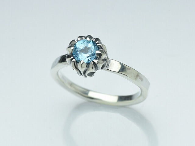 Multi Hammer Drink Stone Ring