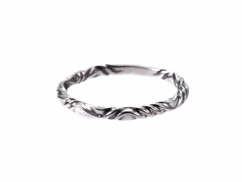 Deal Design Reverse Twist Ring 2mm Ring