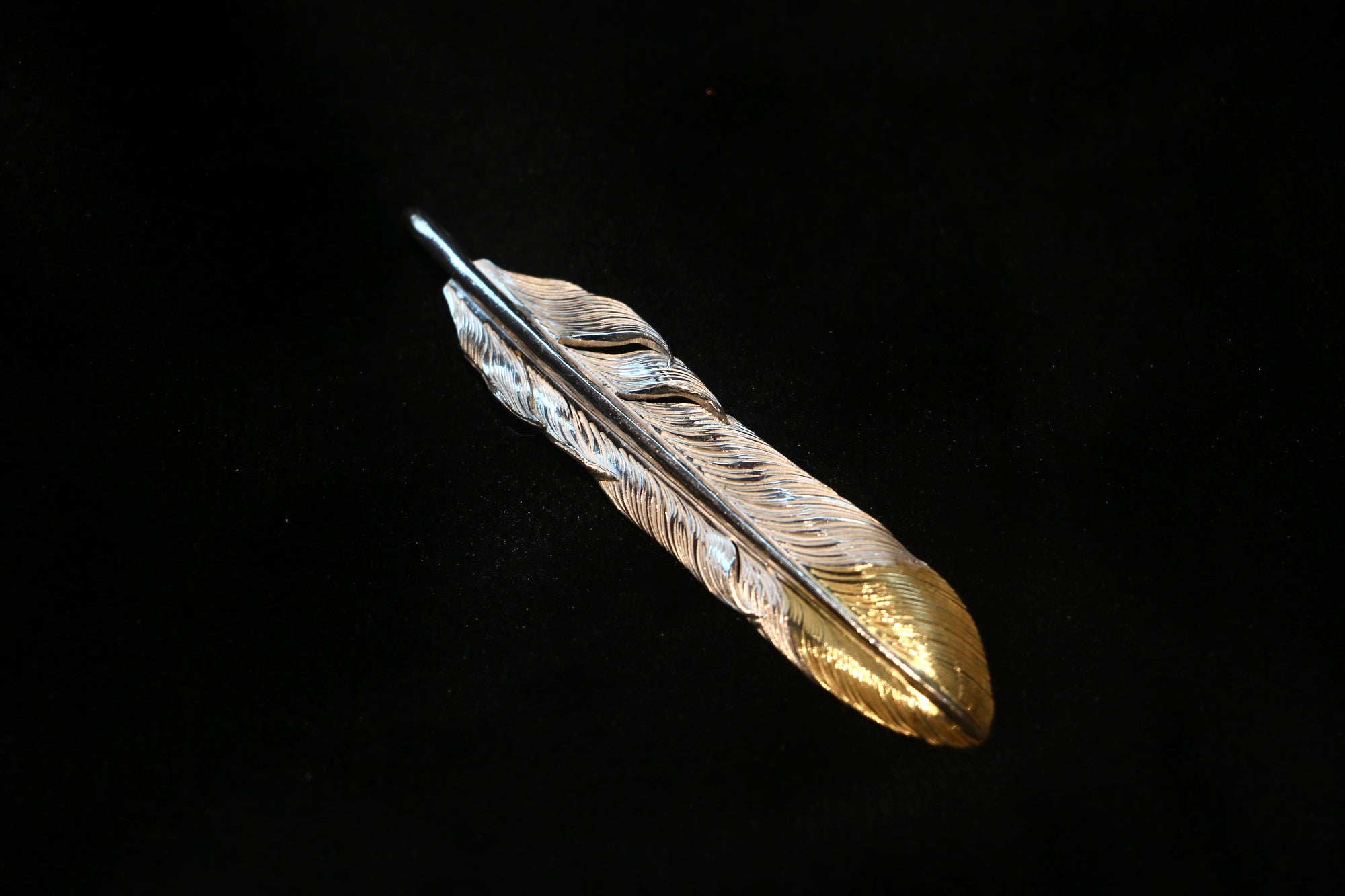 Nine Metal 18K Tip Gold Feather Pendant L