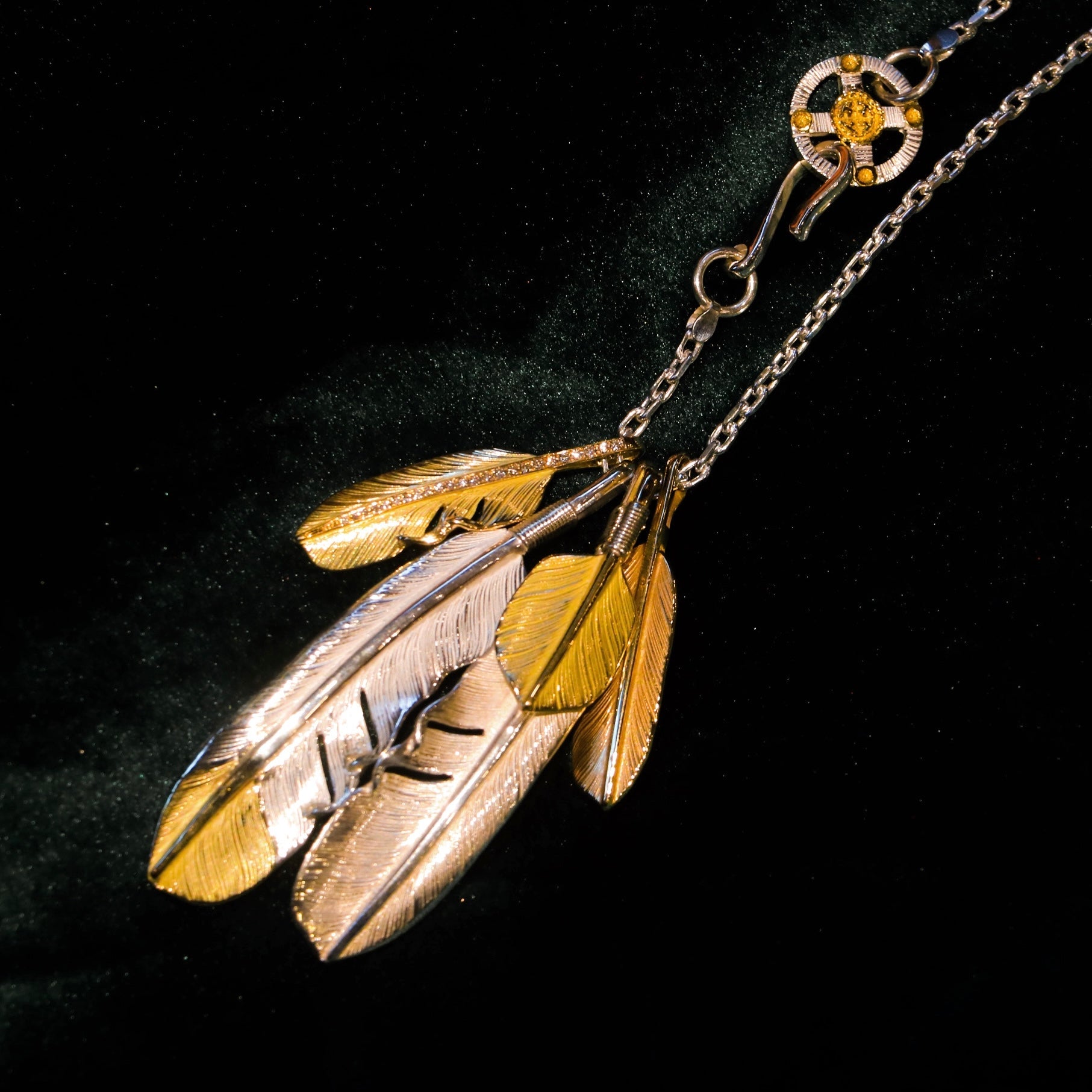 18K Gold Inlay Diamond Feather S