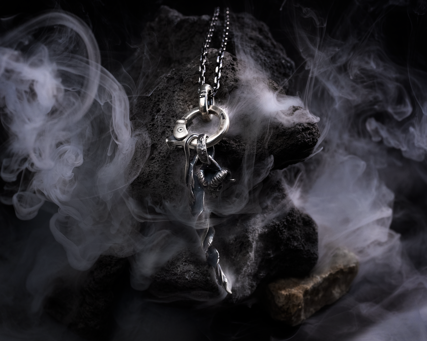 Mad Cult Twist Feather Classic 吊墜