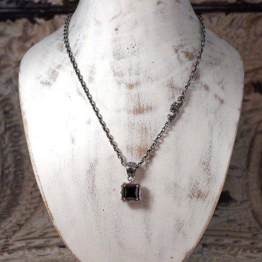 Guardia - Aster Square Pendant 10