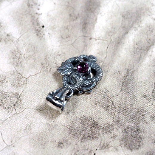 Guardia - Dionysos Pendant w/ Gems 7