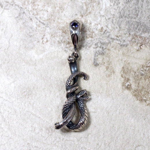 Guardia - Medusiana Pendant 6
