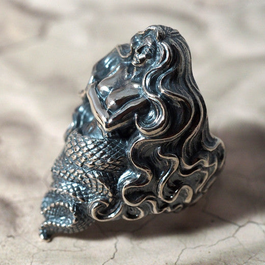 Guardia Lamia Ring 7