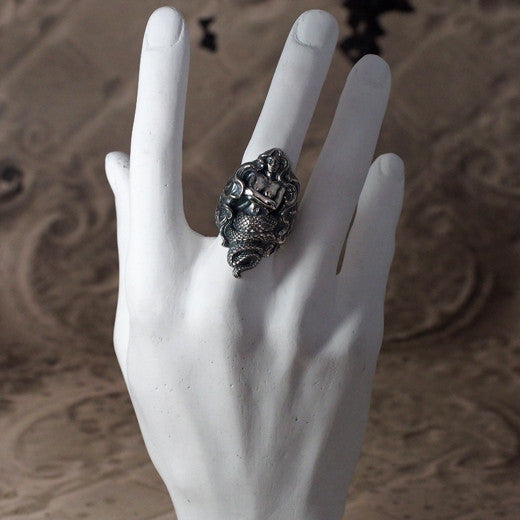 Guardia Lamia Ring 8