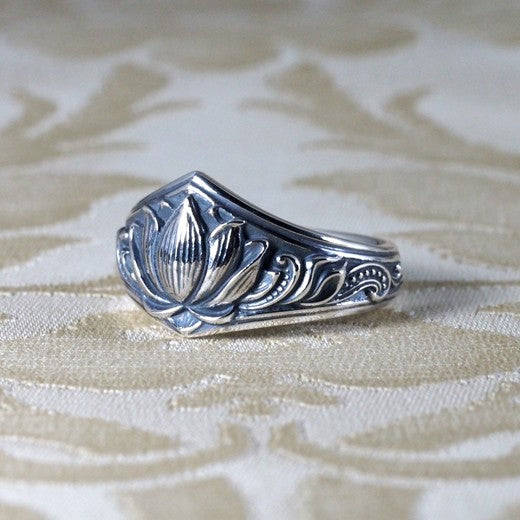 Guardia Lotus Ring 9