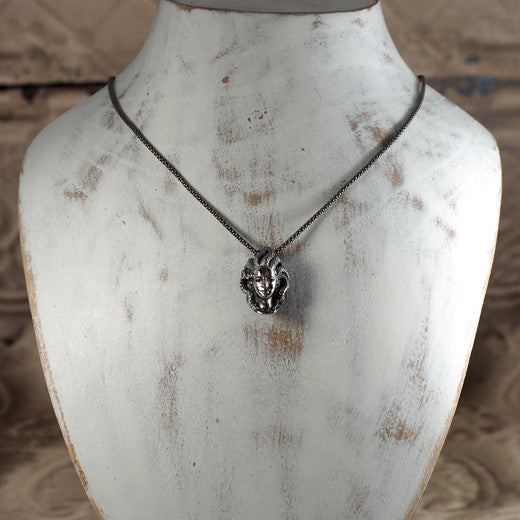 Guardia Medusa Pendant 9