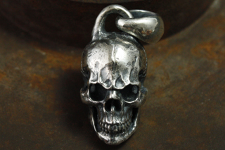 Mad Cult - Lust Pendant_11