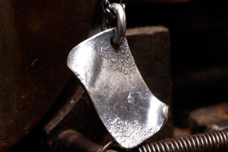 Mad Cult - Metal Card Pendant S w/ Chain_3