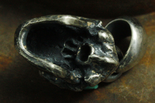 Mad Cult - Olly Skull Pendant_10