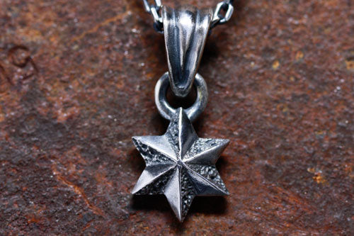 Mad Cult - Rusty 6 Star Pendant w/ Chain_1