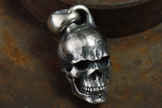 Mad Cult - Spire Pendant_10