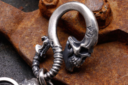 Mad Cult - Ugly Head Killer Keyring_8