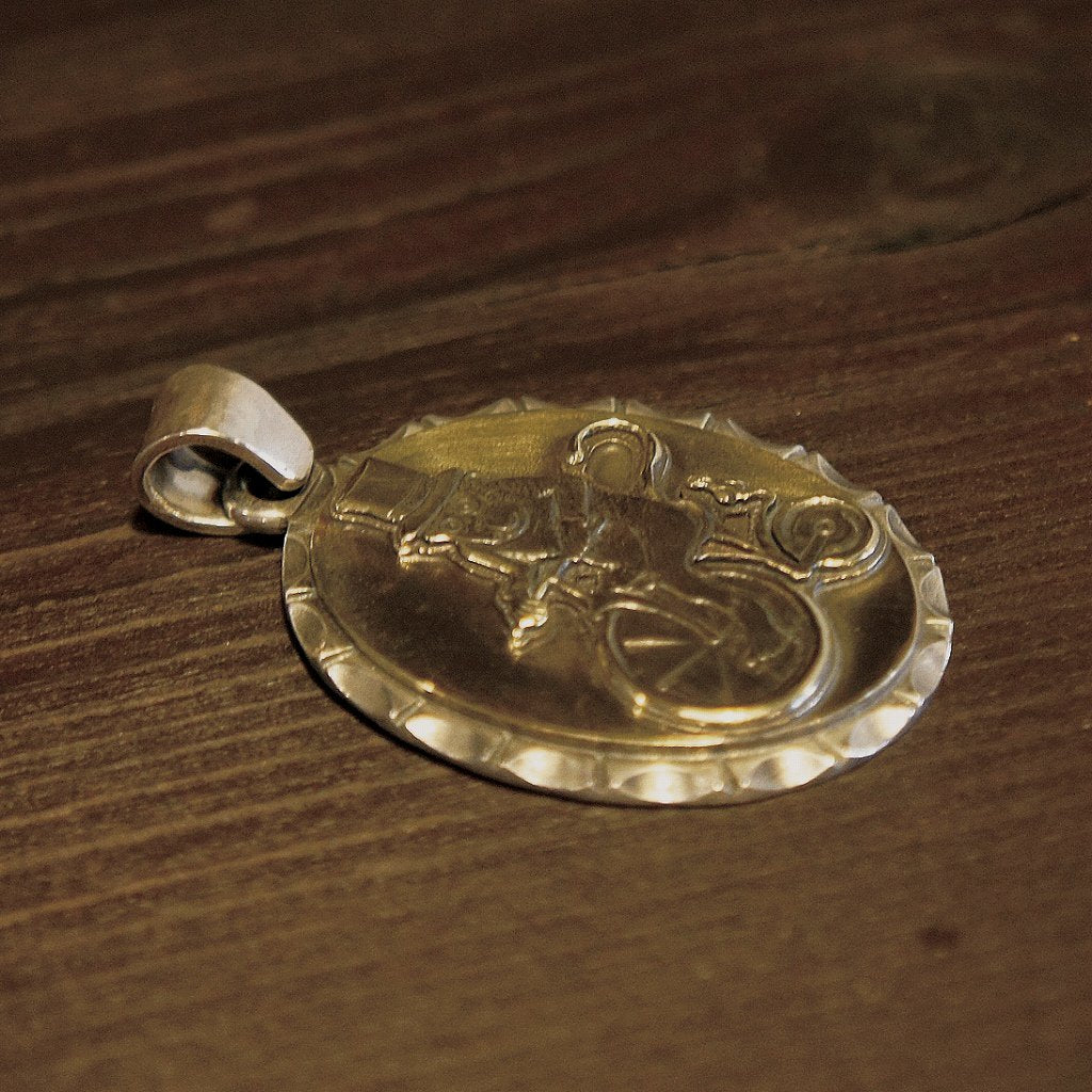 ROAD_Circus_Series_Pendant_ 6