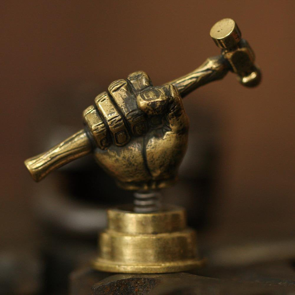 ROAD Craftman’s Bobbin Hand 2