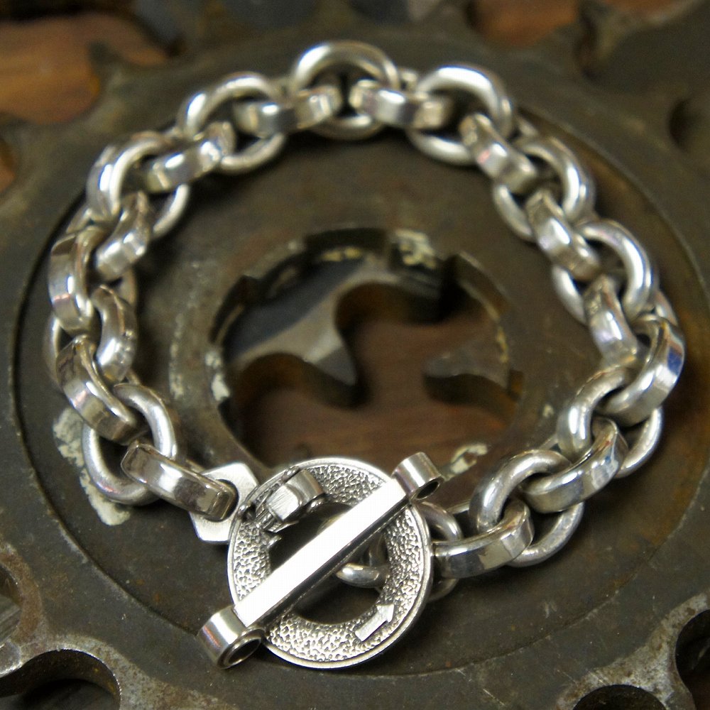 ROAD One Way Bracelet 3