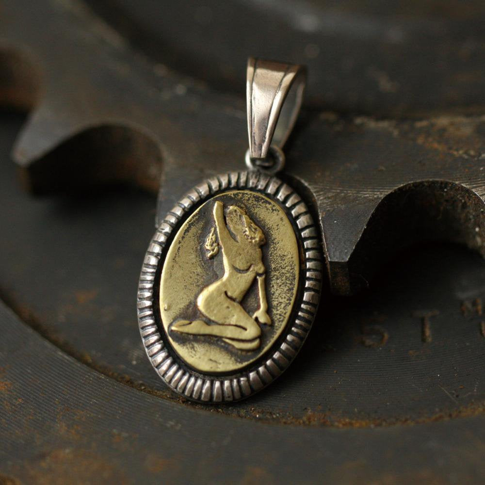 ROAD Pin Up Girl Pendant 1