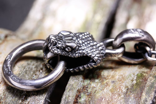 Mad Cult Murder Snake S Knocker吊墜