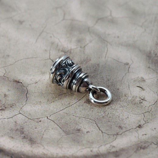 Guardia Aster Pendant