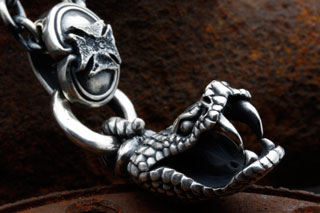 Mad Cult Murder Snake Head 吊墜
