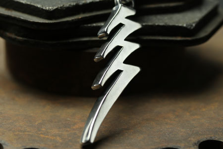 Mad Cult hk 777 Lightning 骷髏吊墜 L