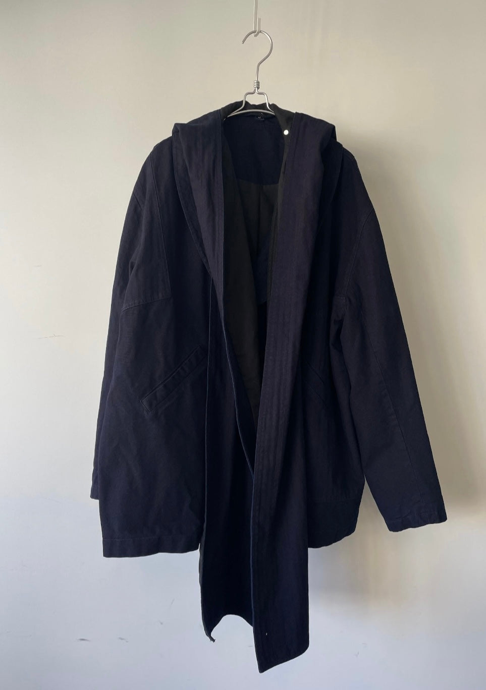 DENIM PATCHWORK SHAWL LAPEL KIMONO SUIT WITH DETACHABLE HOODIE