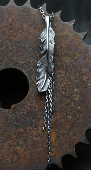 Mad Cult Feather Classic 吊墜