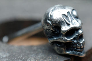 Mad Cult hk Brat-P earrings