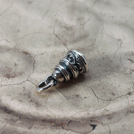 Guardia Aster Pendant