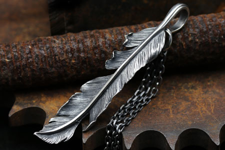 Mad Cult Feather Classic 吊墜