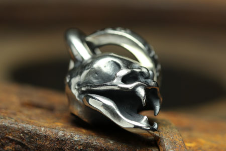 Mad Cult Snale SS Pendant