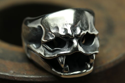 Mad Cult Snale Ring