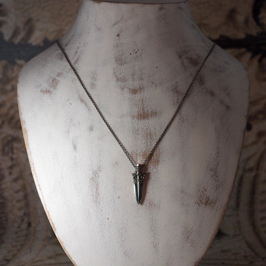 Guardia Arrowhead Pendant