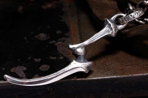 Mad Cult hk Bone Lightning Bolt 吊墜