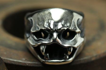 Mad Cult Snale Ring