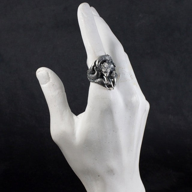 Guardia Nine-Tailed Fox Ring